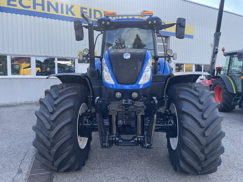 New Holland T7.270 Auto Command (2022): 270 PS und 2.850 Stunden